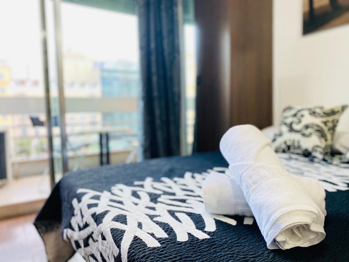 Estudio Doble Con Balcon En Madrid Centro Εξωτερικό φωτογραφία